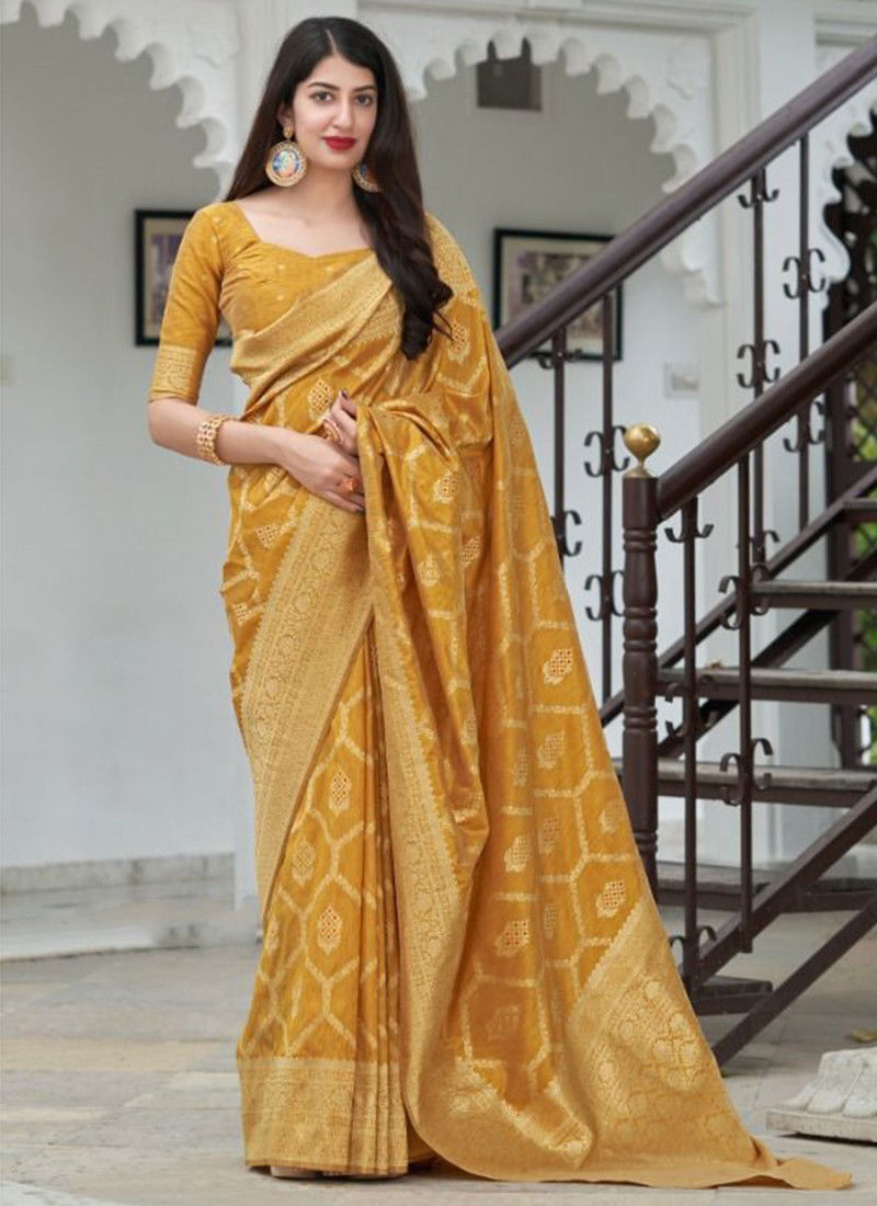 Yellow Colour Maanshika Silk Manjubaa New Latest Designer Exclusive Ethnic Wear Banarasi Silk Saree Collection 6006